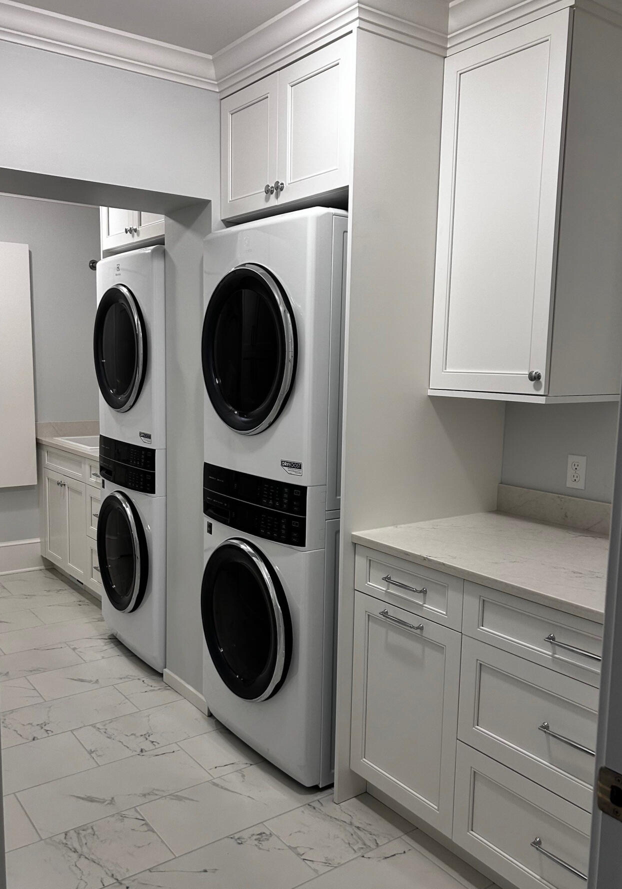 laundry room remodel